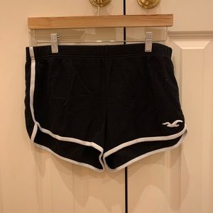 hollister black jersey shorts
